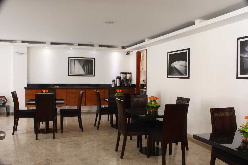 Prisma Suites Chico 94 Богота Экстерьер фото